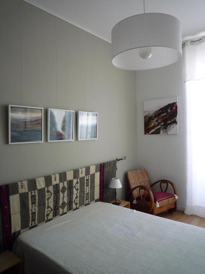 Appartement Avignon Centre Intra Muros Cour Exterieure Parking Prive Gratuit Esterno foto